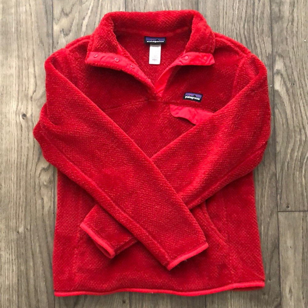 Red Patagonia Pullover